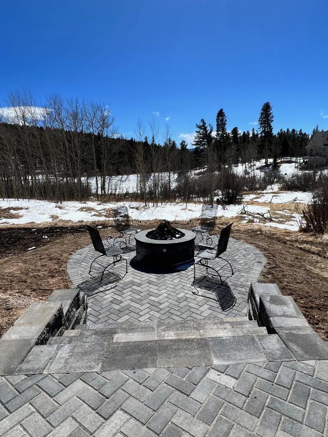Meandering Moose Apartment Vacation Rental Black Hawk Luaran gambar