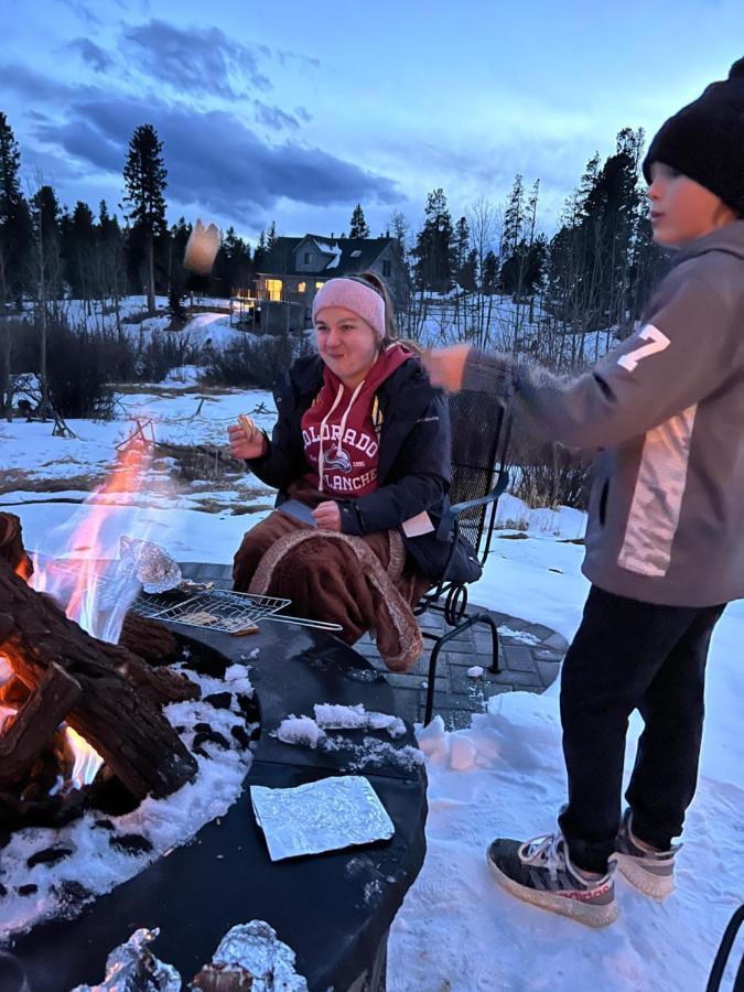 Meandering Moose Apartment Vacation Rental Black Hawk Luaran gambar