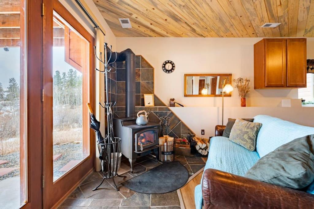Meandering Moose Apartment Vacation Rental Black Hawk Luaran gambar